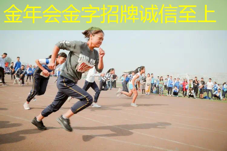 碳纤维与铝合金网球拍